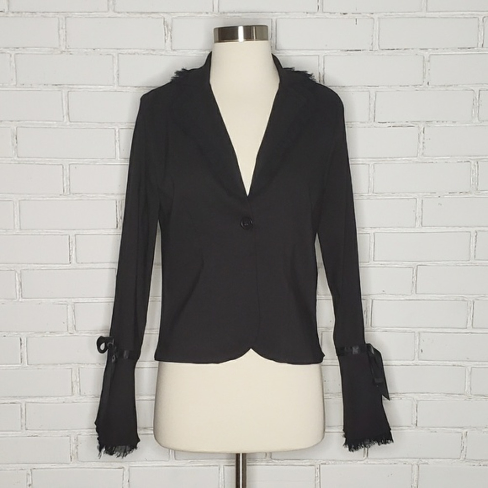 [Vanity] Black Blazer With Lace Bell Sleeves